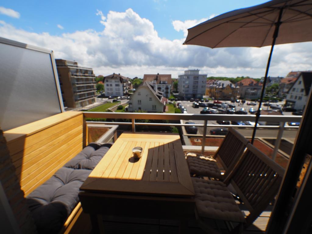 Appartement Sur La Digue - De Haan - Le Coq - Silver Beach D2 外观 照片